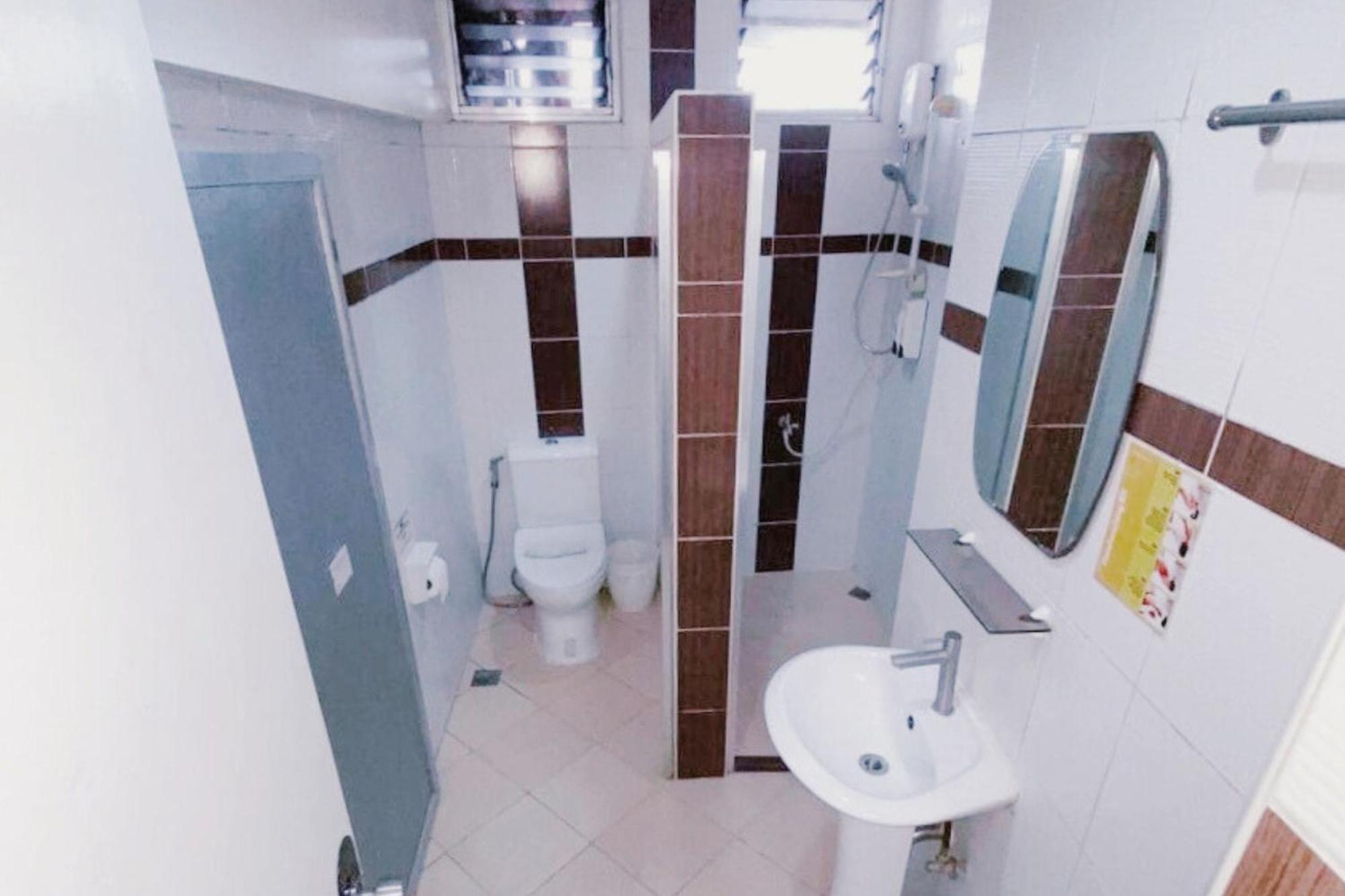 Urban Inn Iloilo Room photo