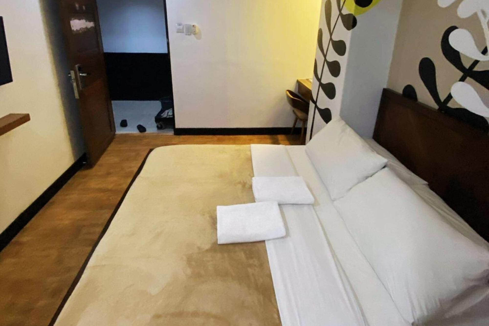 Urban Inn Iloilo Room photo