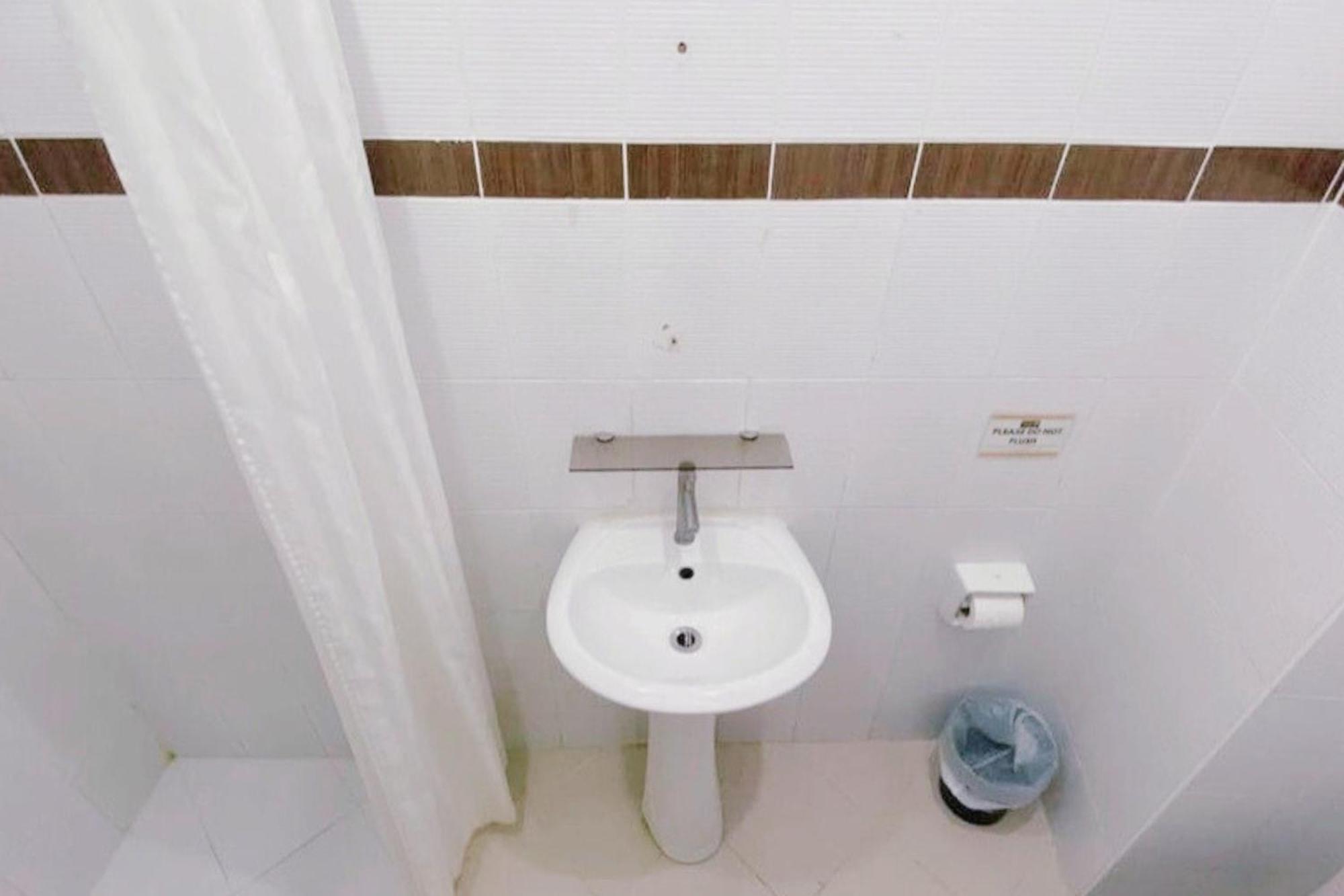 Urban Inn Iloilo Room photo
