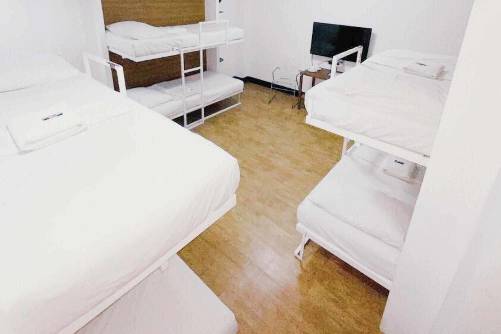 Urban Inn Iloilo Room photo