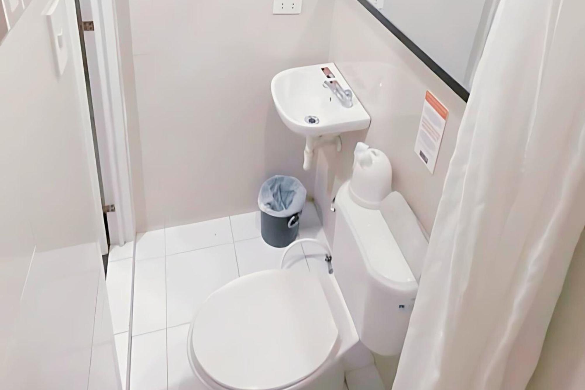 Urban Inn Iloilo Room photo