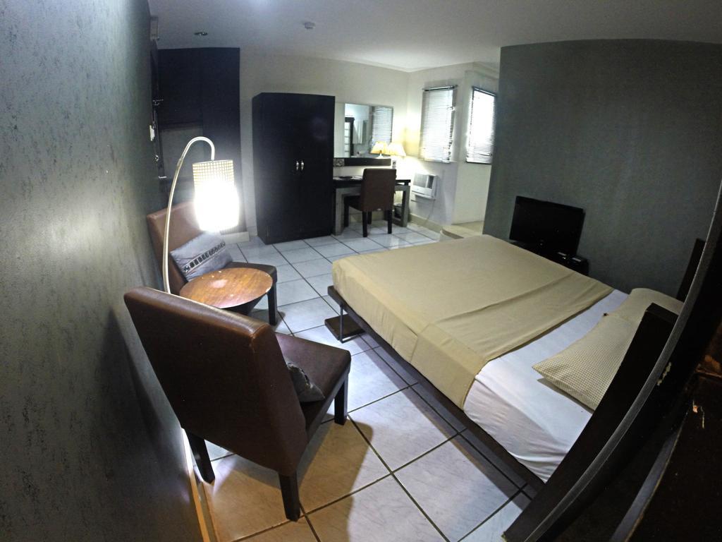 Urban Inn Iloilo Room photo