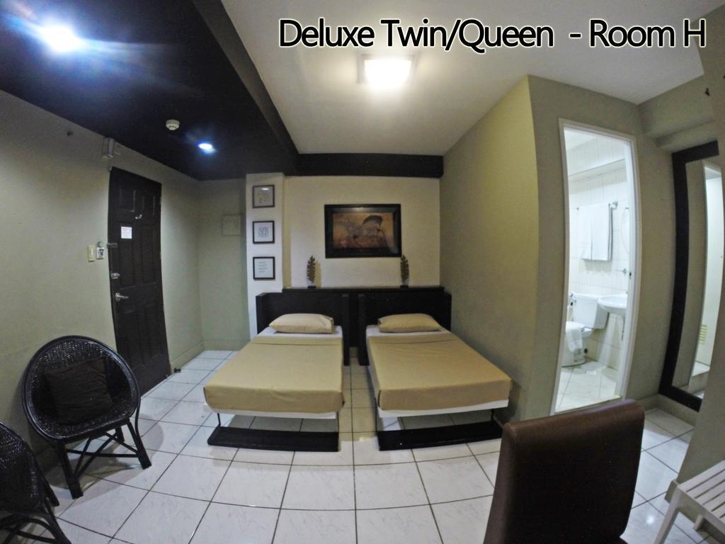 Urban Inn Iloilo Room photo